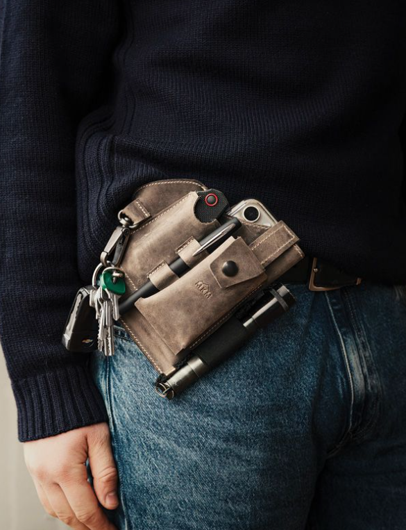 Belt Organizer Gray