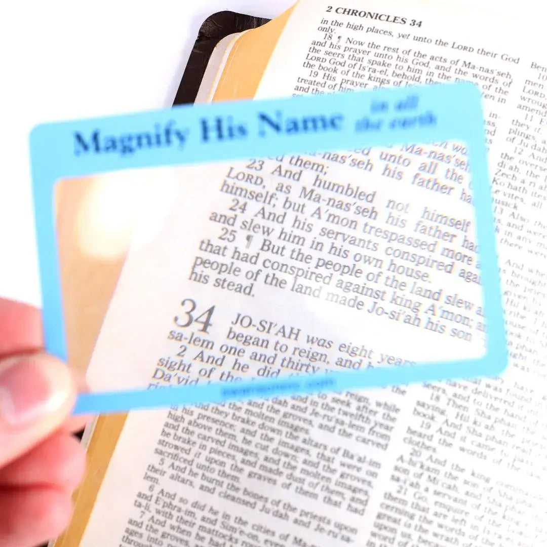 Magnifier Credit Card Size