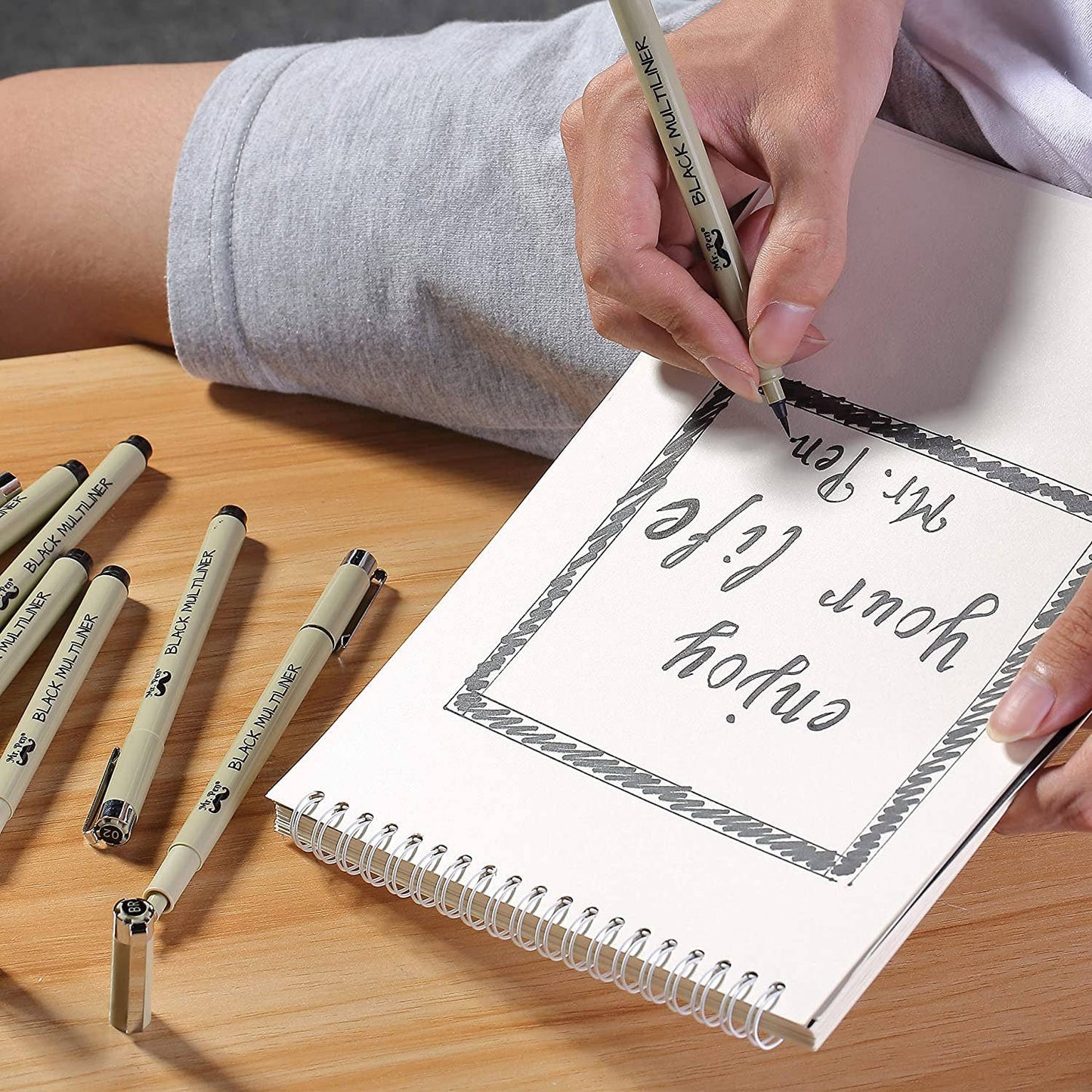 Multiliner Pens Artist Drawing Set